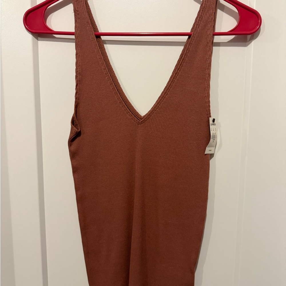 Express Rust Ribbed V-Neck Tank